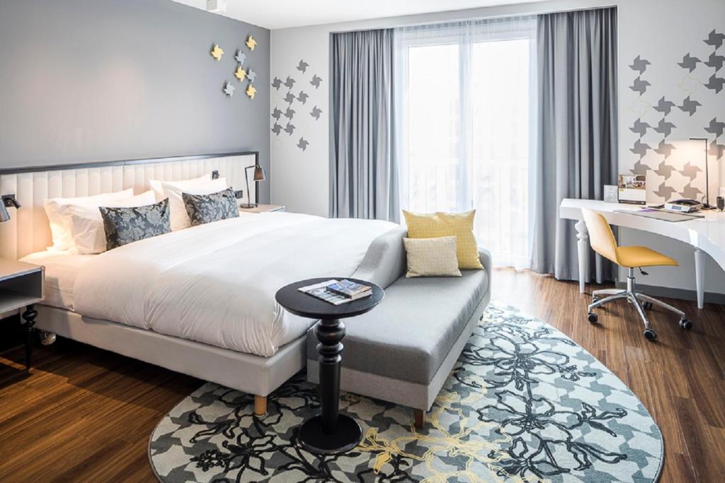 استودیو Executive – فرانکفورت (Europaviertel)